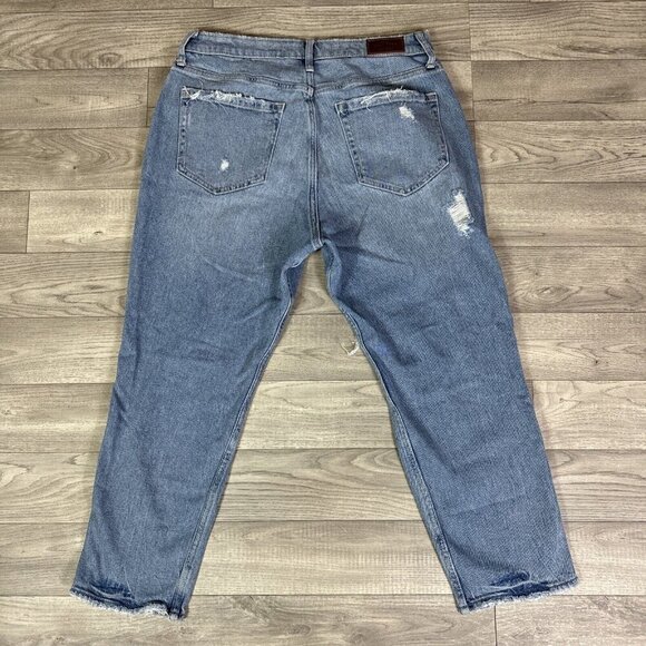 Hollister Ripped Curvy High Rise Mom Jeans Light Wash sz 11 Short - Picture 5 of 6